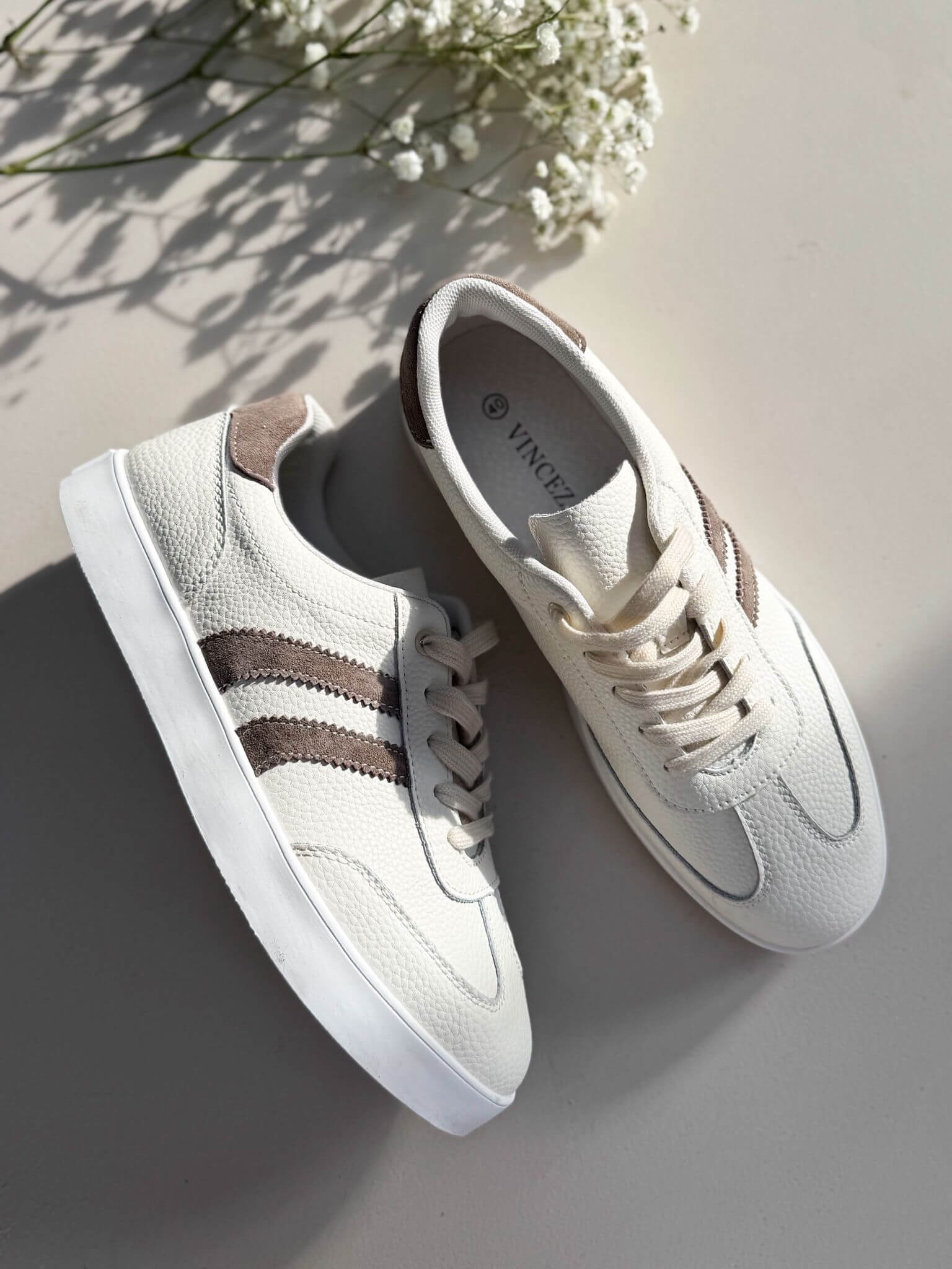 Sneakersy Sporty White Skóra